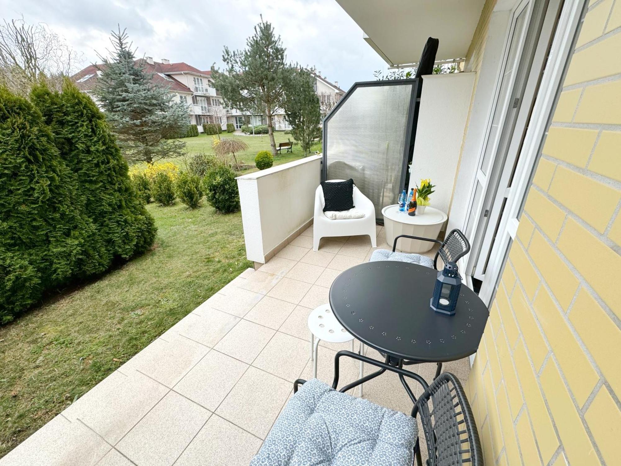 Baltic Apartament Studio Z Ogrodkiem Grzybowo Kolobrzeg Esterno foto